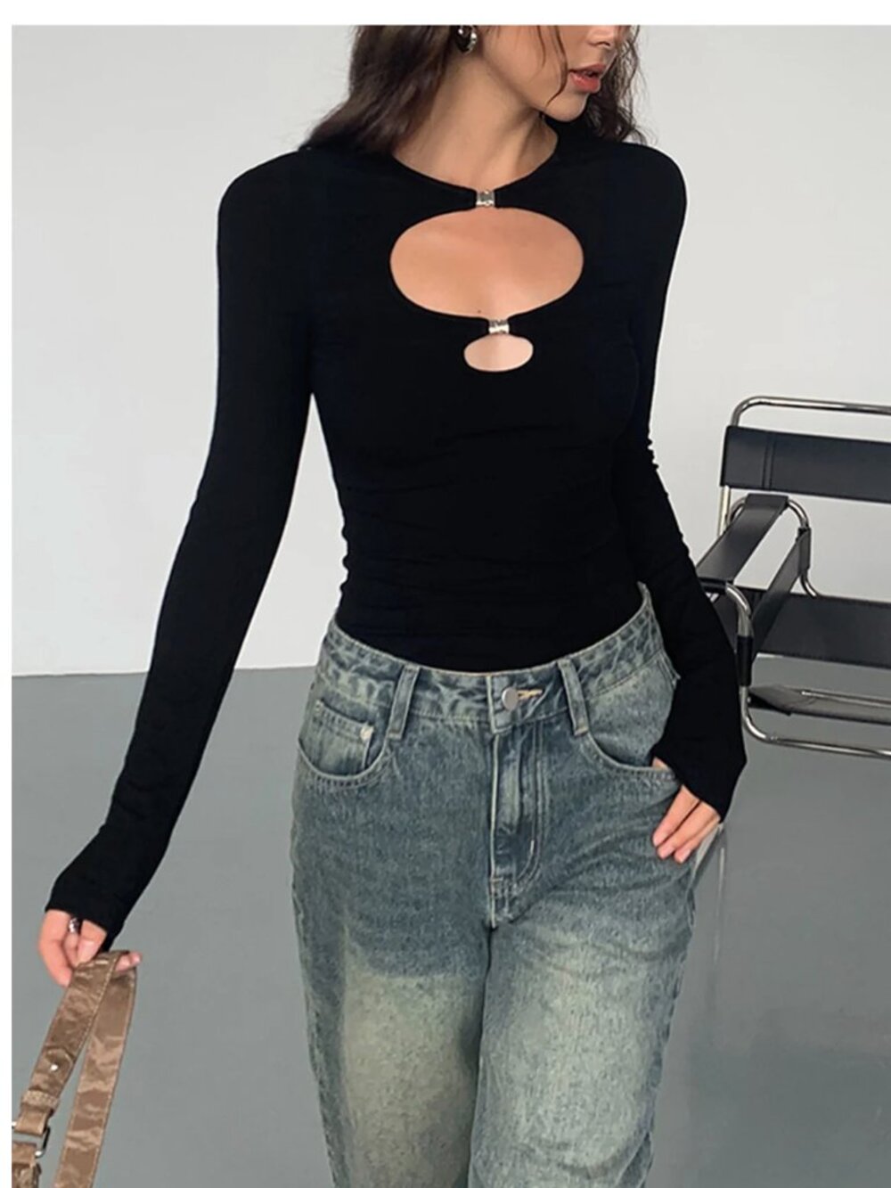 Commense Double Keyholes Long Sleeve Top
